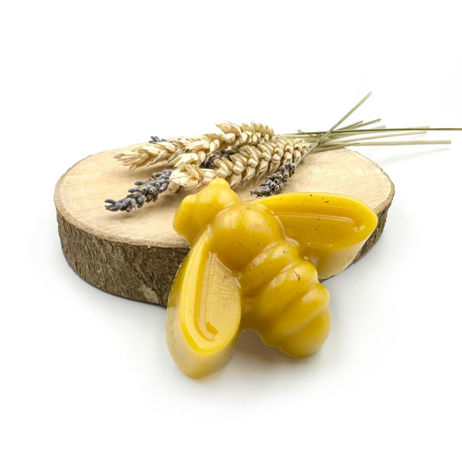 Bienenwachs in Bienenform